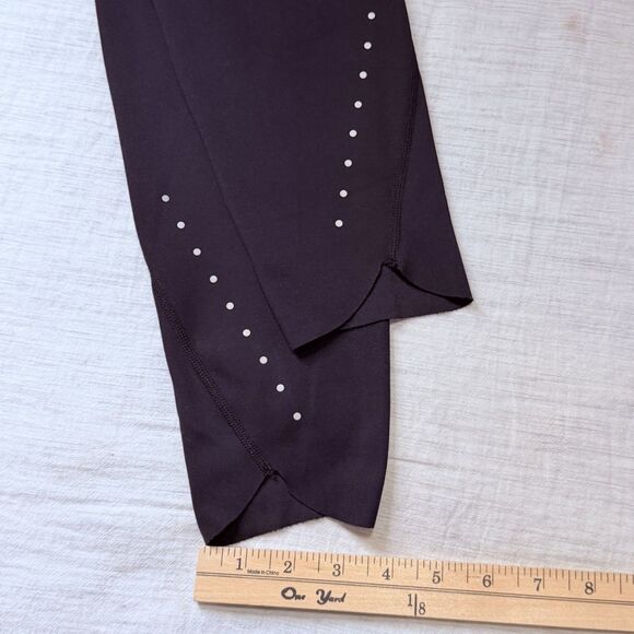 Danskin Ladies' Brushed Leggings Reflective dots Side Pockets Size M Athleisure - Picture 16 of 16